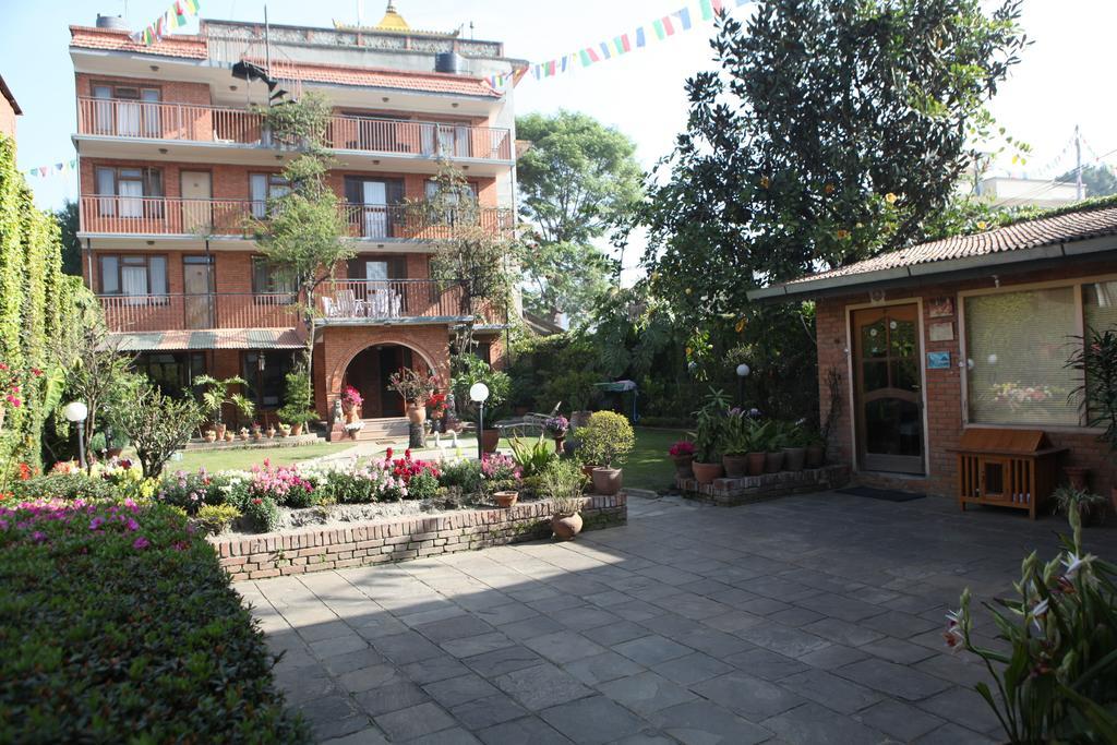 Maya Guest House Thimi Eksteriør bilde
