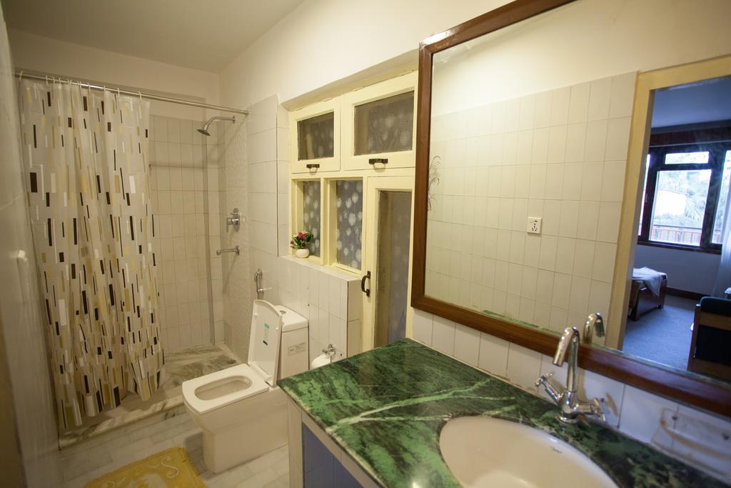 Maya Guest House Thimi Eksteriør bilde